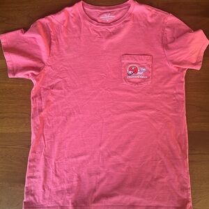 Vineyard Vines Coral Crewneck Tee - men’s medium